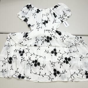 SOLD Anthropologie Kindred Women's Maxi Dress White Black Embroidered Lined